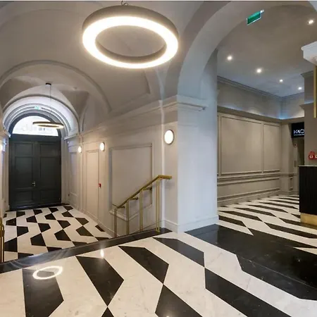 King Deluxe With Rooftop Pool Apartment Budapest